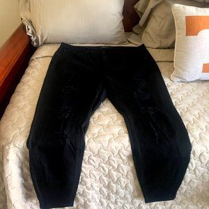 Premium Stretch Sky High Skinny Black w/ destructi